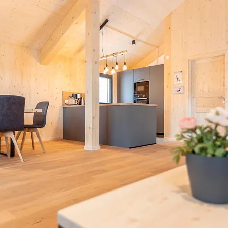 Naturchalets By Alps Chalet *