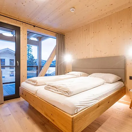 Dağ evi Naturchalets By Alps Turracher Hohe